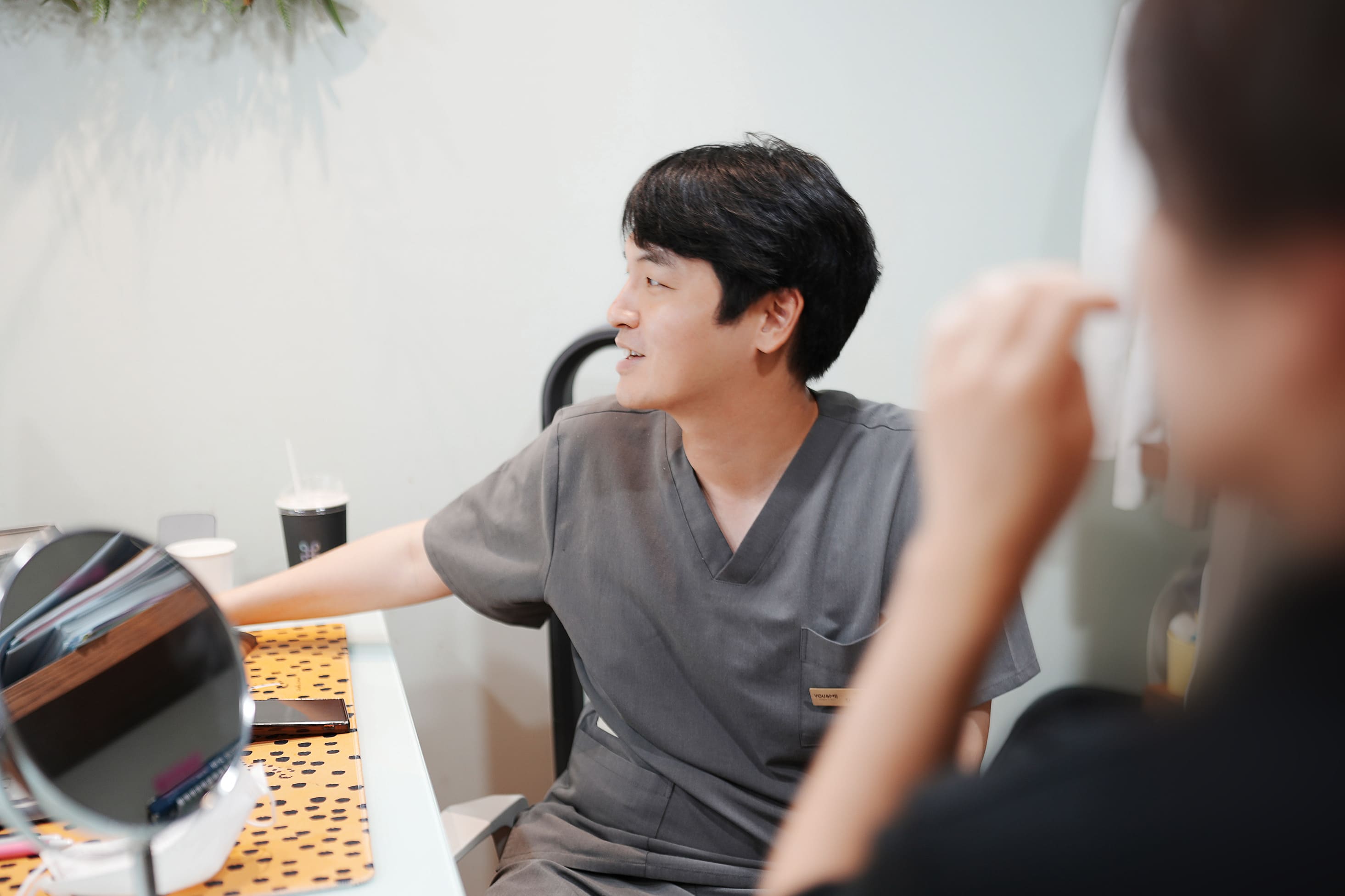 분당서현피부과, 분당피부과, 서현피부과, 유앤미클리닉, 슈링크, 실리프팅, 제모, 윤곽주사, 보톡스, 리프팅, 덴서티, 장철원원장
