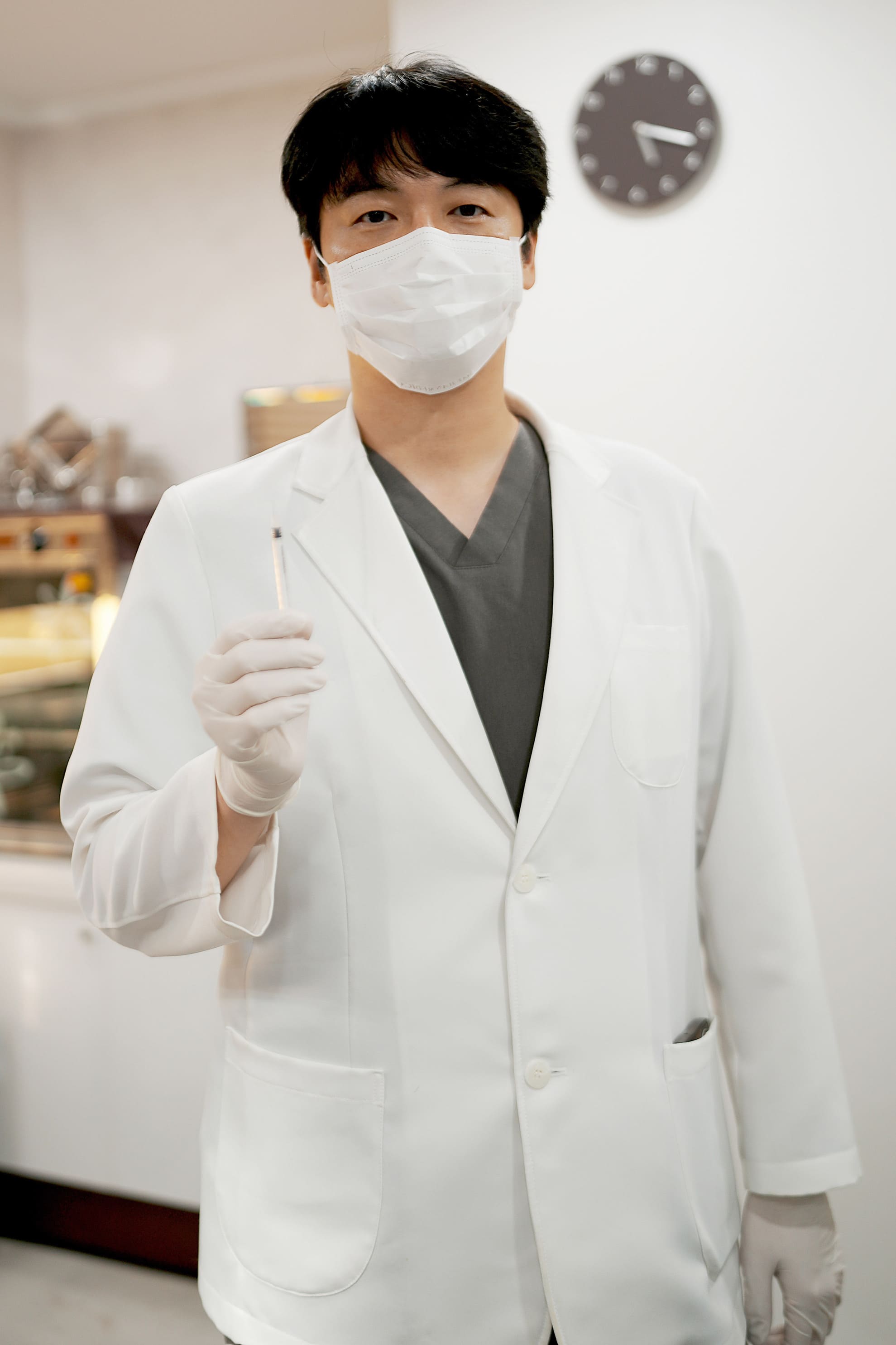 분당서현피부과, 분당피부과, 서현피부과, 유앤미클리닉, 슈링크, 실리프팅, 제모, 윤곽주사, 보톡스, 리프팅, 덴서티, 장철원원장